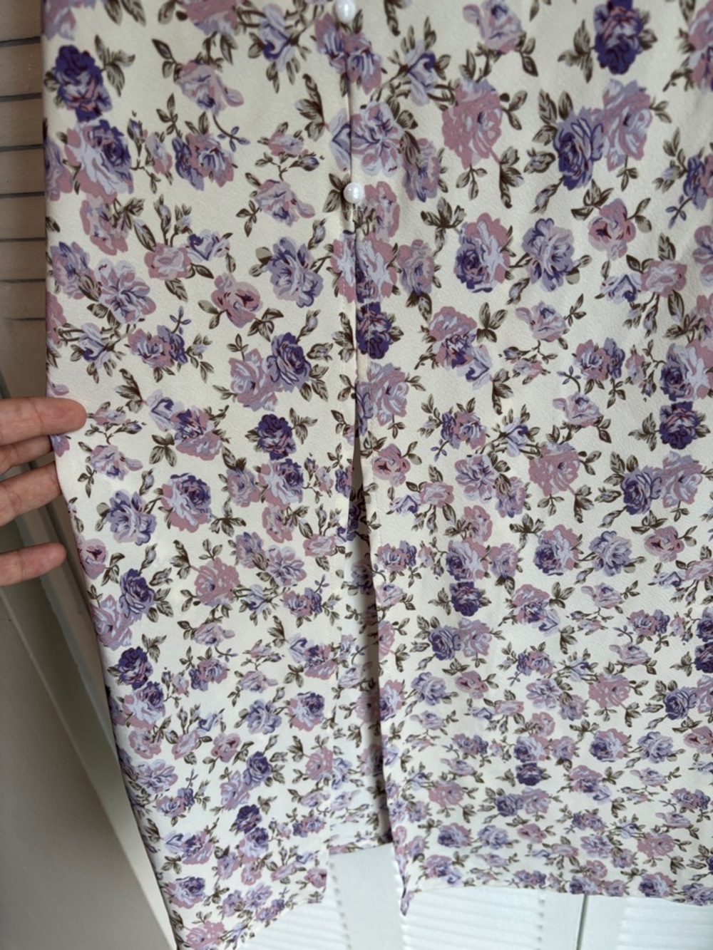 Romantic Floral Midi Dress – Size S| Soft Lavender Print - Picture 5 of 9